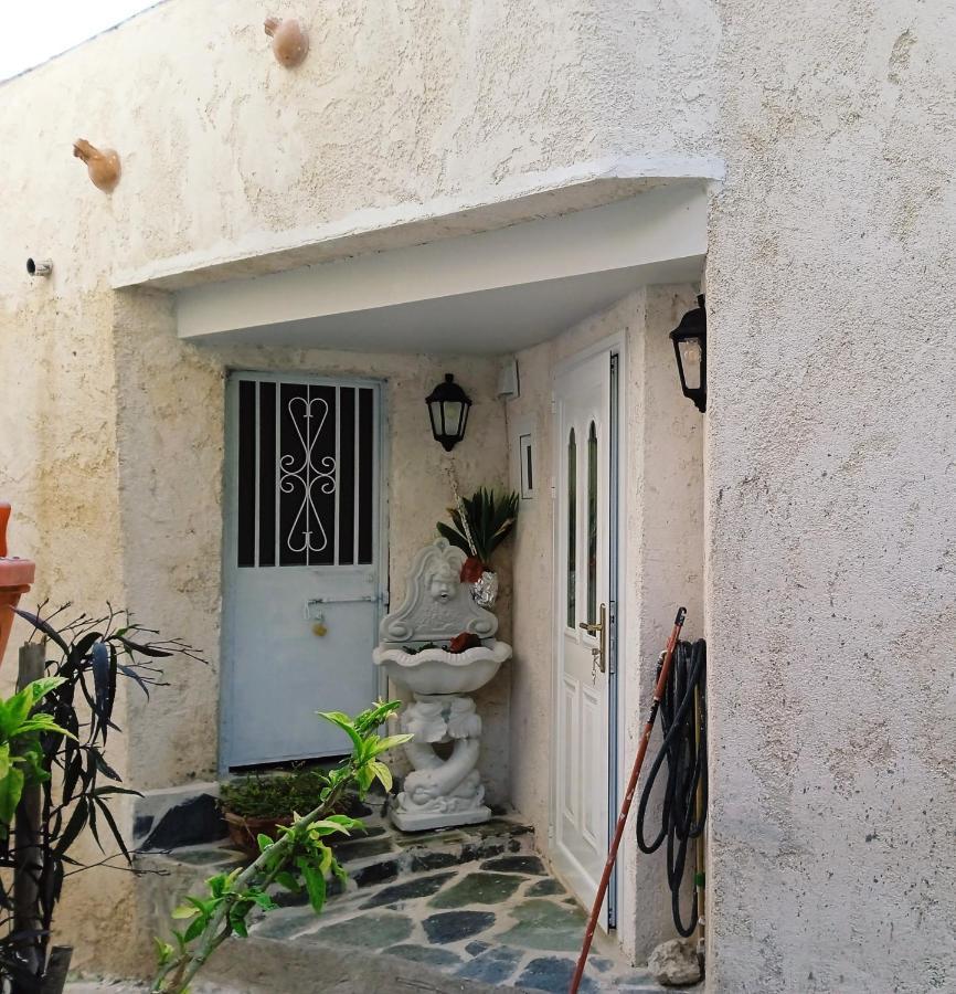 Apartament Παραδοσιακό Σπίτι Στο Χωριο Agioi Deka  Zewnętrze zdjęcie